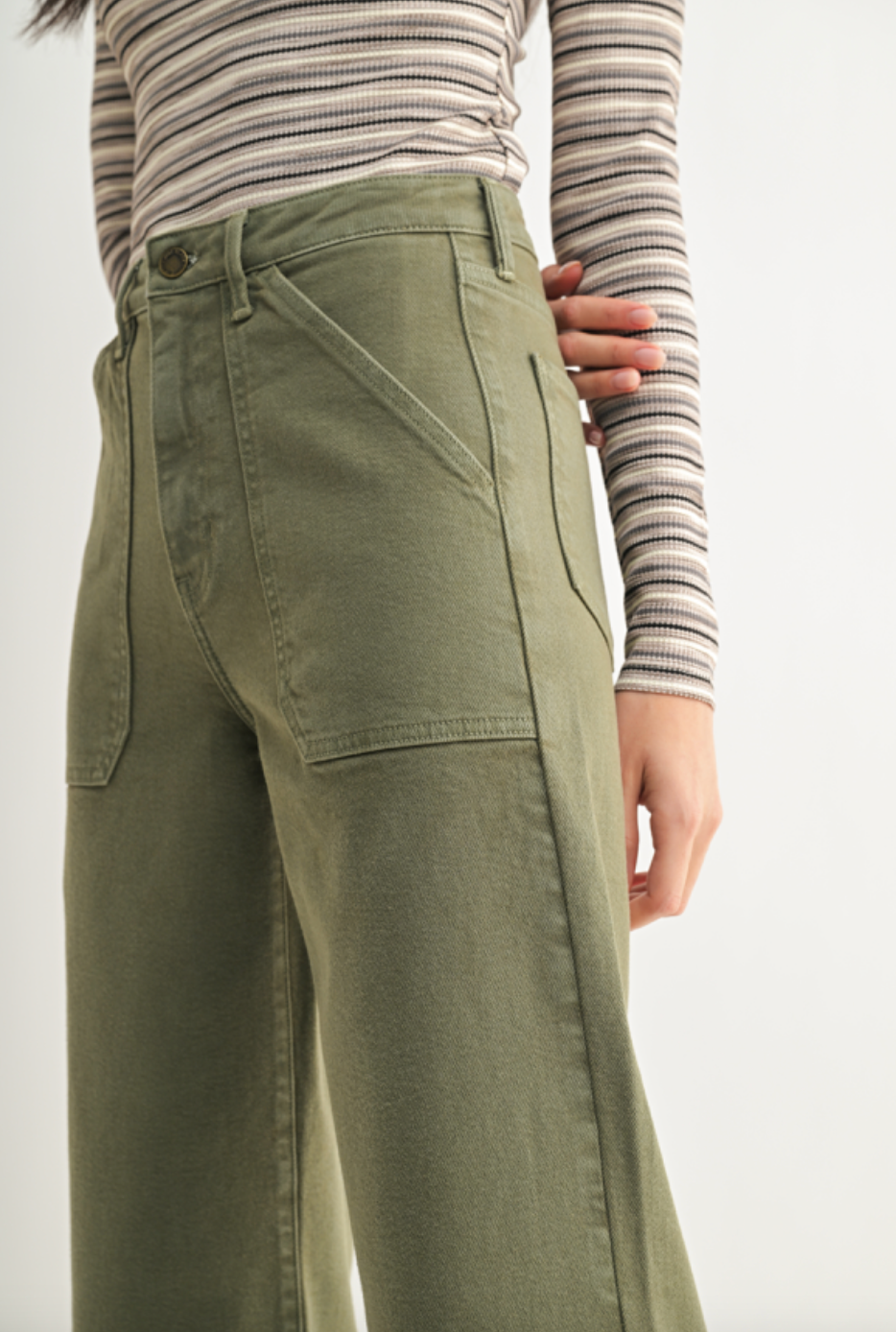 HR Cargo Pocket Wide Leg