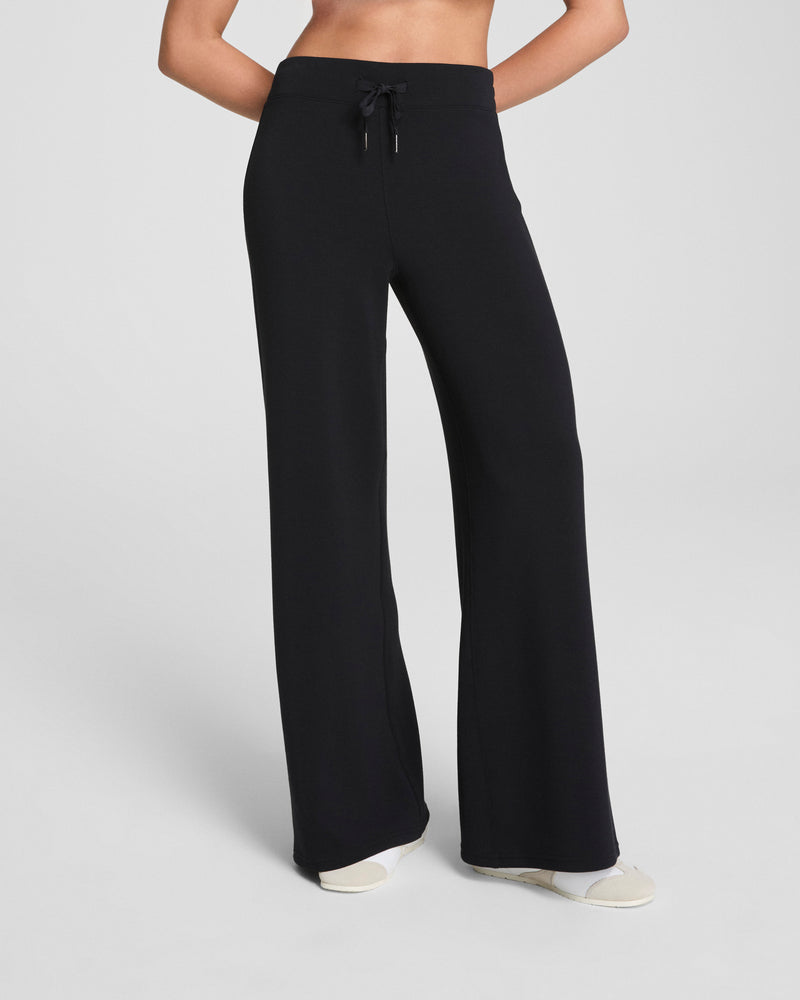 SPANX AirEssentials® Wide Leg Pant - Very Black