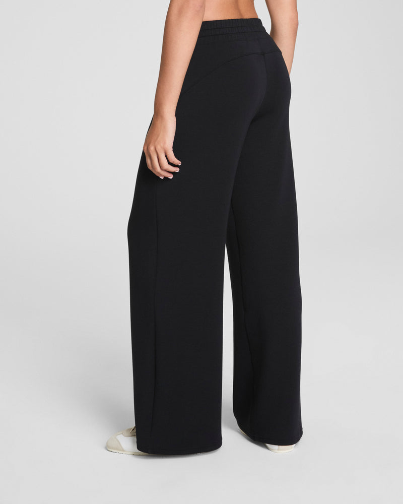 SPANX AirEssentials® Wide Leg Pant - Very Black