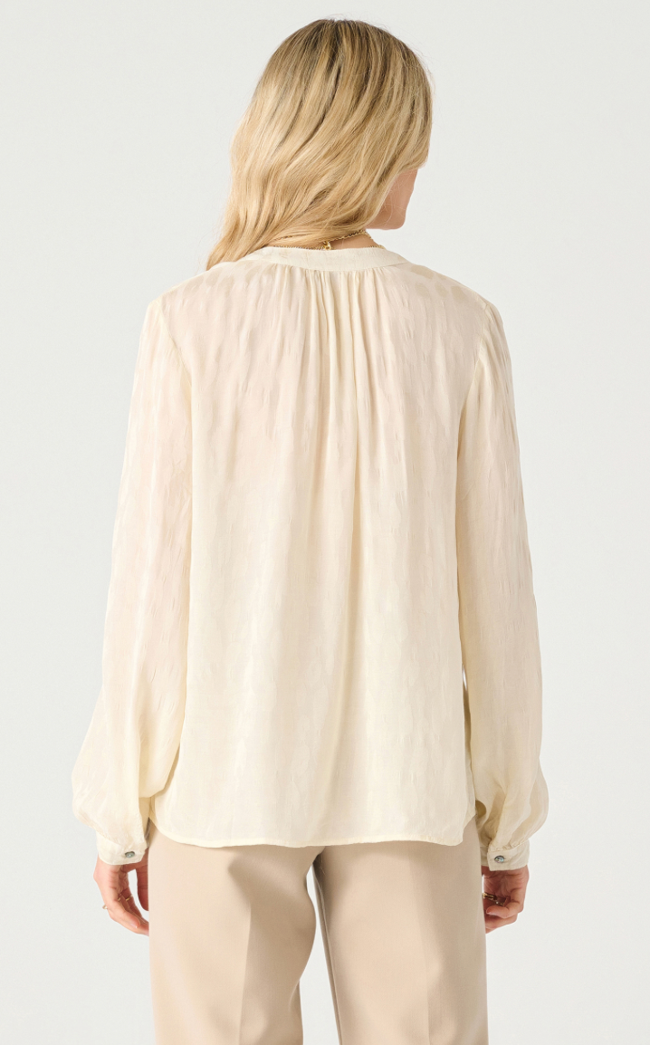 LS Half Placket Jacquard Blouse - Pearl Animal