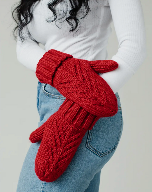 Red Decorative Cable Knit Mittens